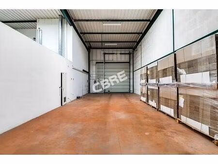 location local d'activités villepinte 1 474 m²
