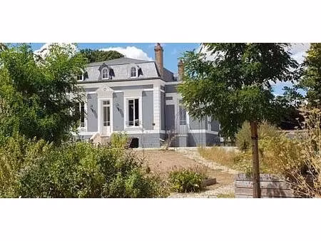réf: 9802*** sect. sens  cornant / egriselles-le-bocage: villa de caractère env. 160 m² s.