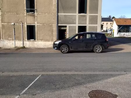maison de village avec jardin - saint maurice près pionsat