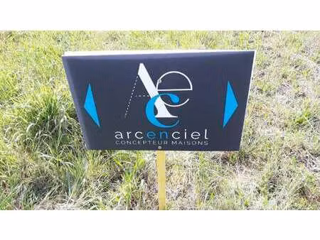 vente terrain à beaufort-en-anjou (49250) : à vendre / beaufort-en-anjou