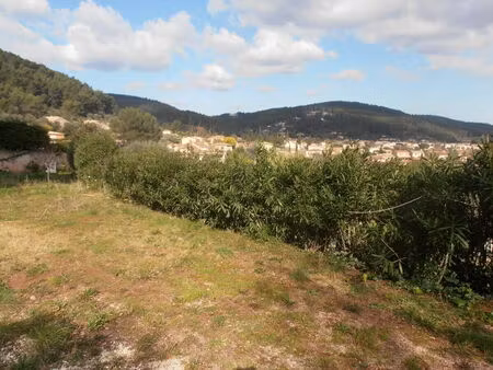 vente terrain 730 m² solliès-pont (83210)