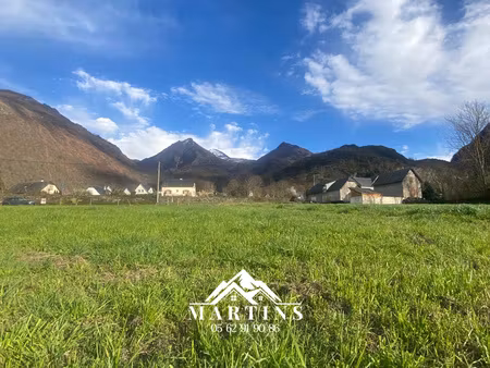 vallée des gaves  terrain à bâtir de 1640 m2 au carrefour de