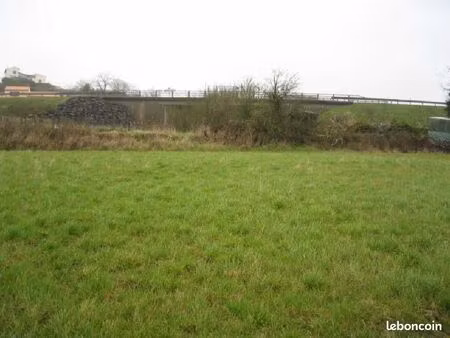 terrain 1268 m² ste eanne