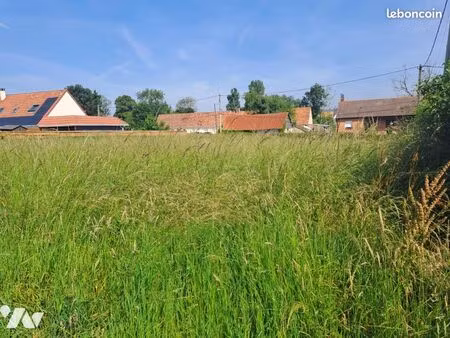 terrain 682 m² sanghen