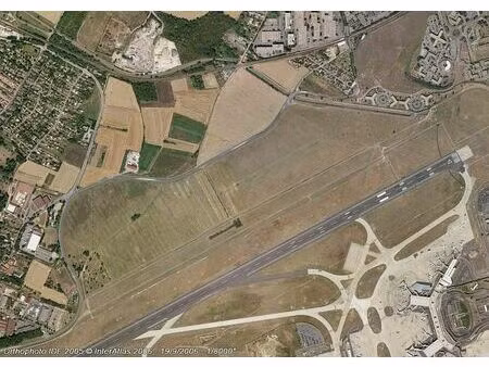 location terrain wissous 178 000 m²