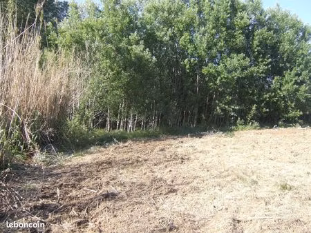 loue terrain près rivière de l'aude