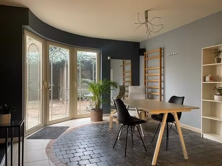 praktijkruimte te huur in het centrum van zwijndrecht