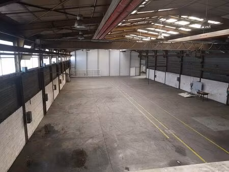 location local d'activités exincourt 3 178 m²