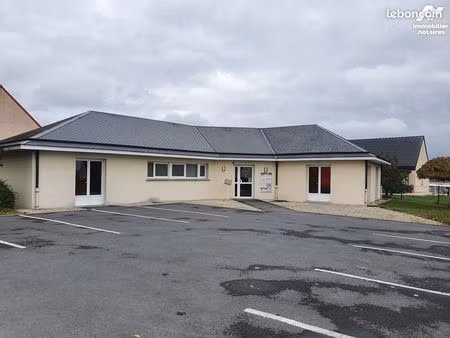 immeuble 201 m² montcornet