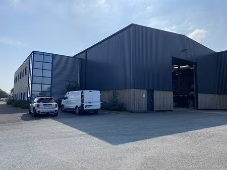 location local d'activités carvin 2 100 m²