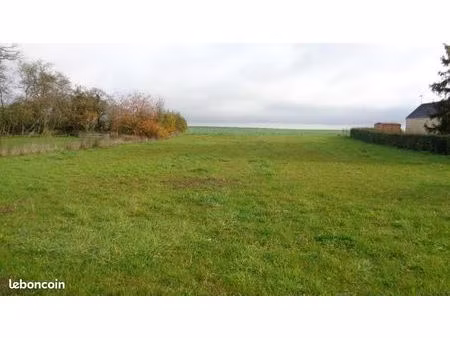 terrain 1379 m² josnes