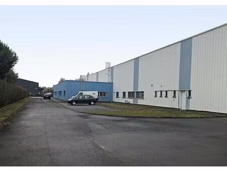 location local d'activités douai 4 344 m²