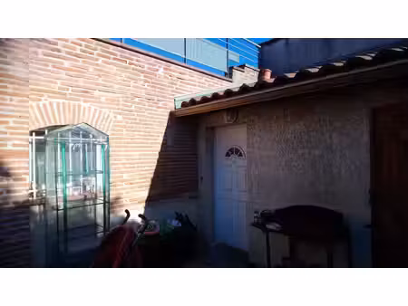 rare ! dans une toulousaine  appartement t3  avec deux grand