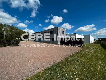 location local d'activités longvic 918 m²