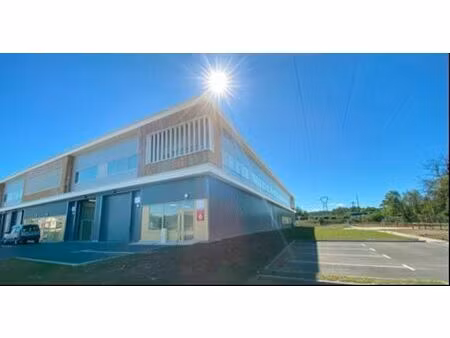 vente local d'activités rousset 578 m²