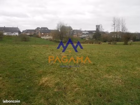 terrain 1 500 m² prisches