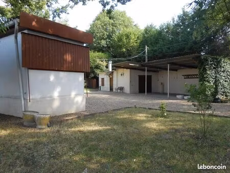 terrain 953 m² trizay coutretot st serge