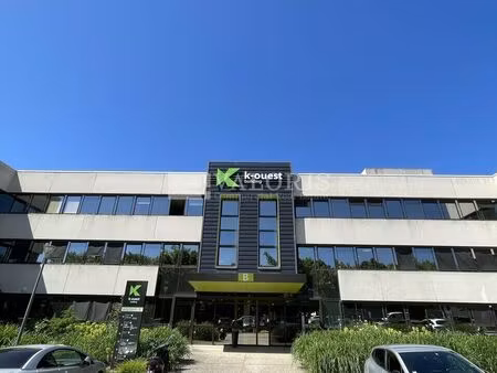 location bureau 2361 m² à limonest (69760)