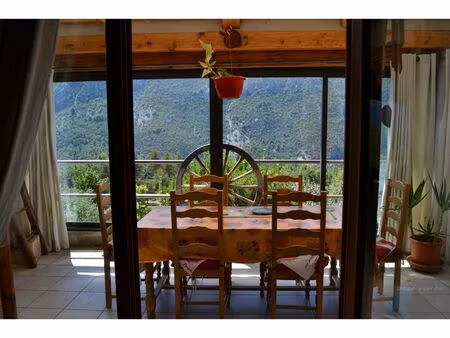 vente maison 6 pièces 150 m² entrevaux (04320)