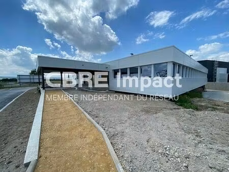 location bureau prunay 405 m²