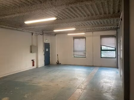 vente local d'activités viry chatillon 1 334 m²