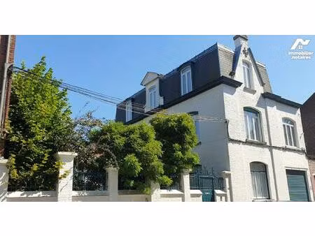 vente maison 8 pièces 276 m² la madeleine (59110)