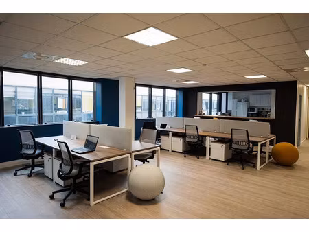 location coworking vanves 198 m²