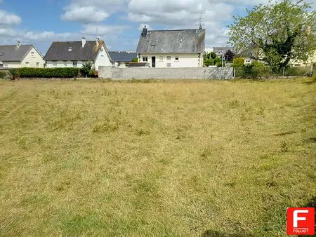 terrain pontorson 2249 m2