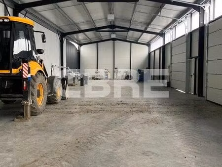 location local d'activités cestas 357 m²