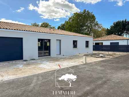 vente maison les mathes 17570 - - surface privée