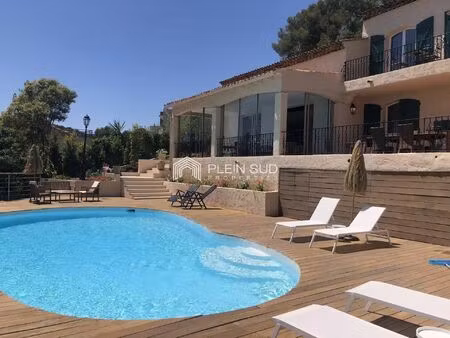 vente maison 321 m² vallauris (06220)