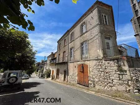 maison de village avec jardin independant