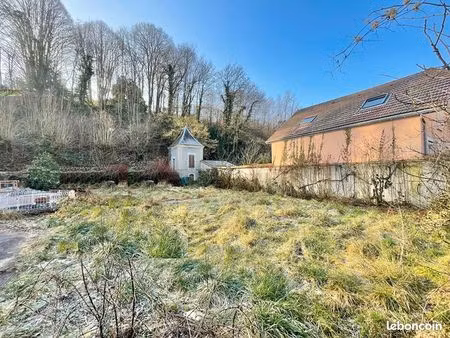 terrain 1300 m² la tour du pin