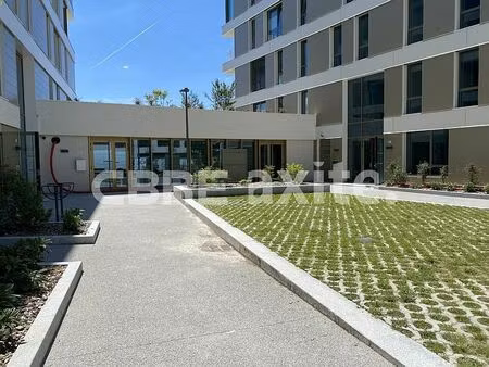 location bureau annecy-pringy 1 195 m²