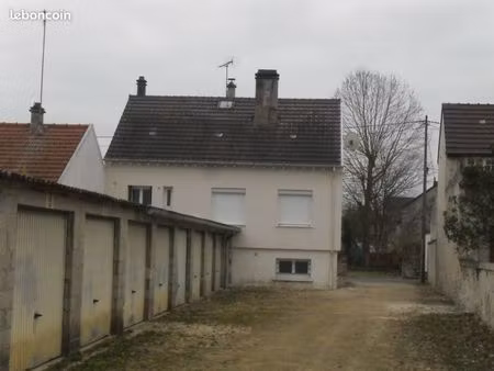 garages à louer 02310 charly 65