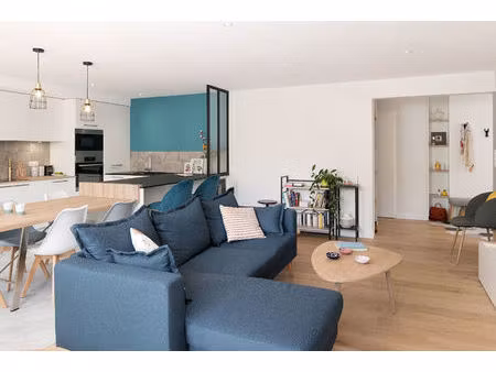 appartement 3 pièces avec grand balcon / parking - 345 940 €