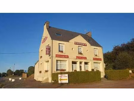 vente bureaux et commerces à torigny-les-villes (50160) : à vendre / 198m² torigny-les-vil