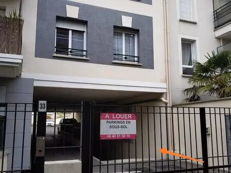 parking sous-sol à louer centre-ville