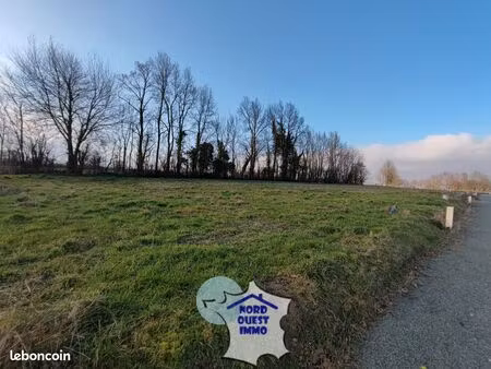 terrain 625 m² grazay