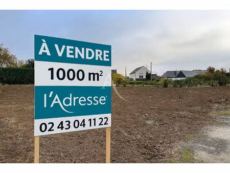 vente terrain 1047 m² à saint-georges-buttavent (53100)  44 900 €