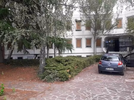 bureaux informatique  traiteur 100 m²