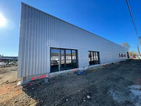 location commerce 2 pièces 69 m² à verdun-sur-garonne (82600)