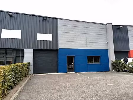 location entrepôt / local d'activités harfleur 150 m²