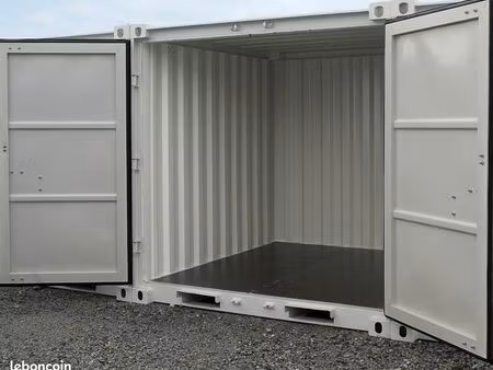 box stockage tout neuf à louer à la chapelle des fougeretz