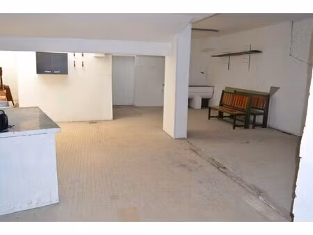 en vente garage-parking 215 m² – 89 000 € |wattrelos