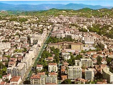 le cannet limite cannes murs commerciaux 557m2 8 5% de renta