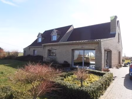 en vente maison 230 m² – 412 000 € |bissezeele