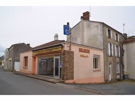 en vente maison 135 m² – 74 550 € |l'hermenault