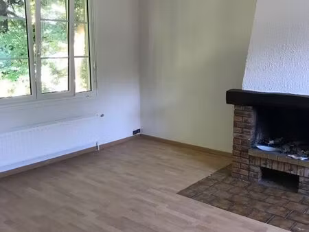 à louer maison 97 m² – 900 € |saint-max