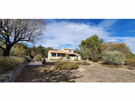 vente maison 7 pièces 121 m² à apt (84400)  535 000 €